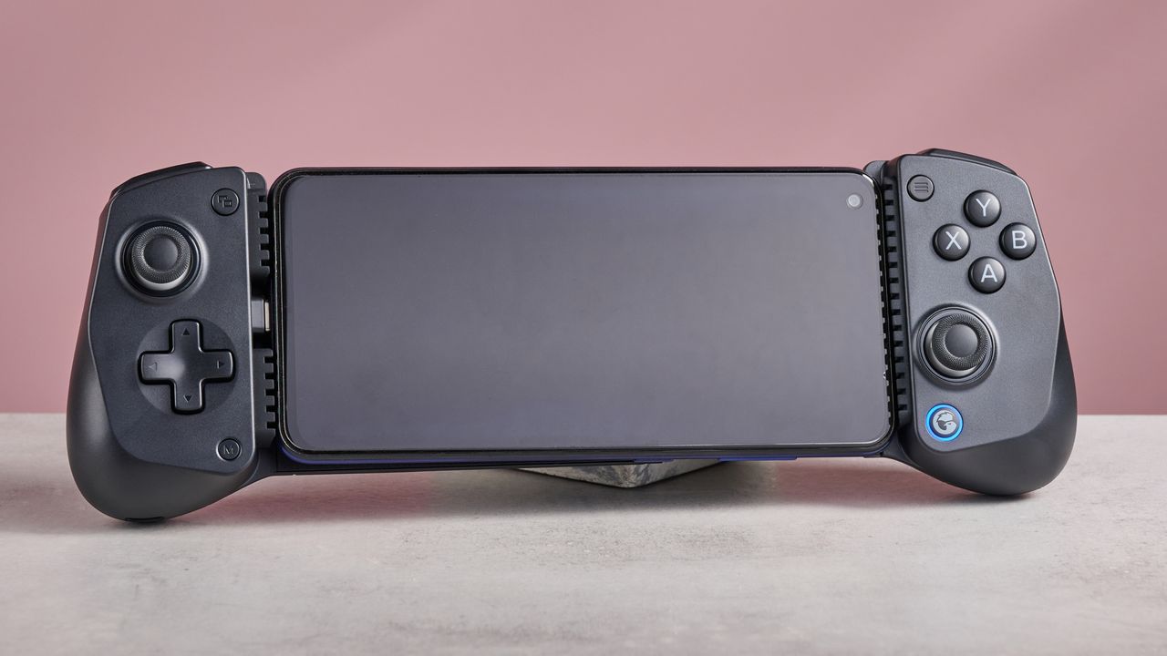 ‘There’s no better mobile controller at this price point’: I was blown away by the performance of the GameSir X5 Lite — but I hope it fits your hands