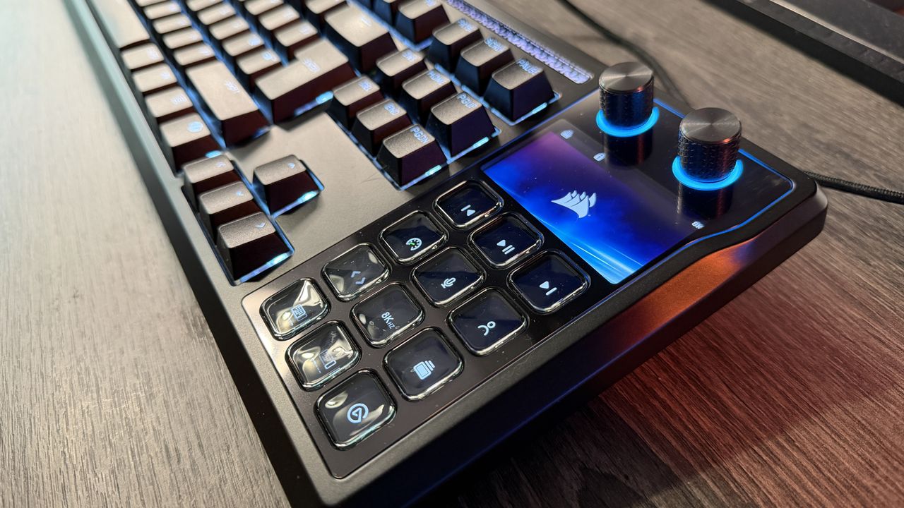 Corsair Galleon 100 SD review: Stream Deck meets K70, complete with all the bells and whistles Corsair Galleon 100 SD review: Stream Deck meets K70, complete with all the bells and whistles