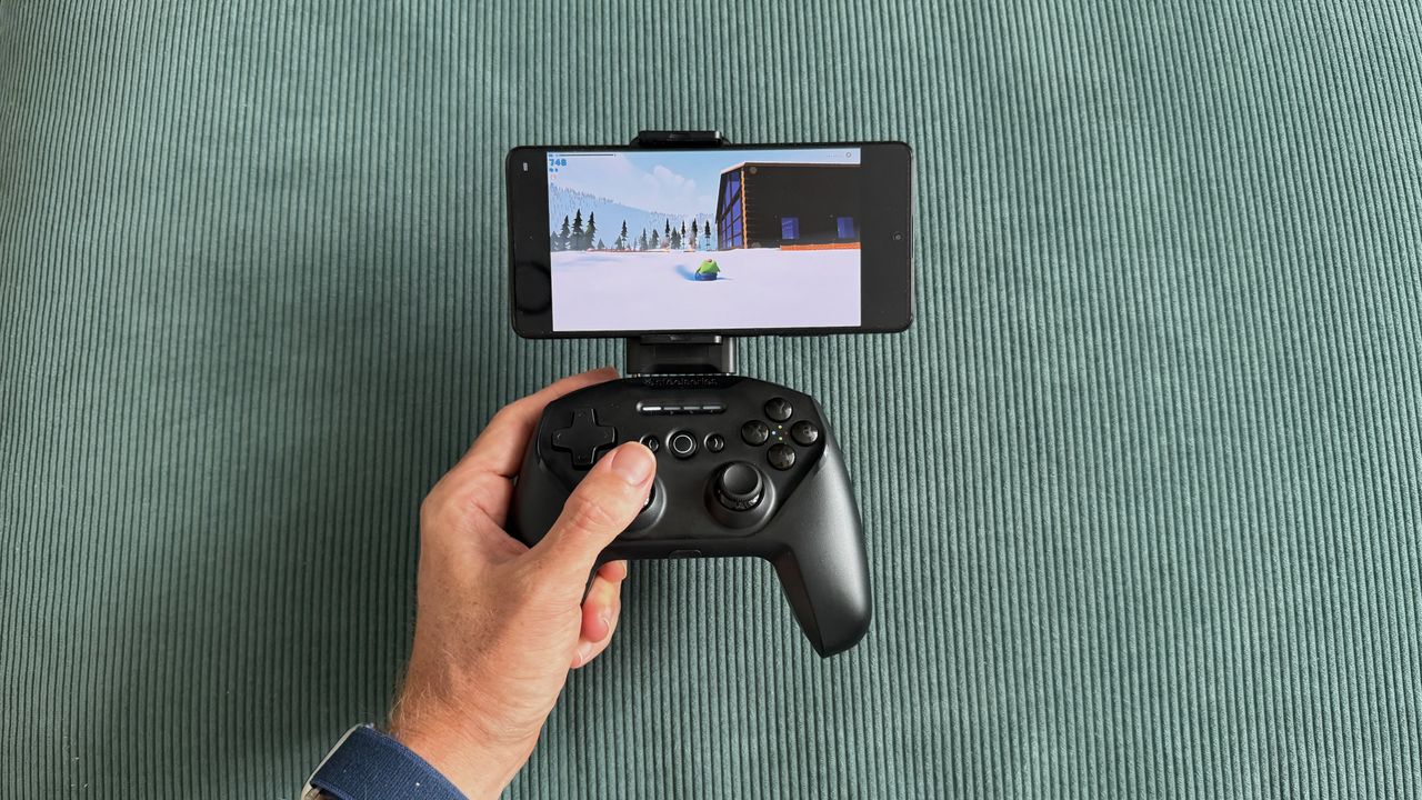 I’ve spent a bunch of time with the SteelSeries Stratus+, and it’s OK on PC but struggles on Android I’ve spent a bunch of time with the SteelSeries Stratus+, and it’s OK on PC but struggles on Android