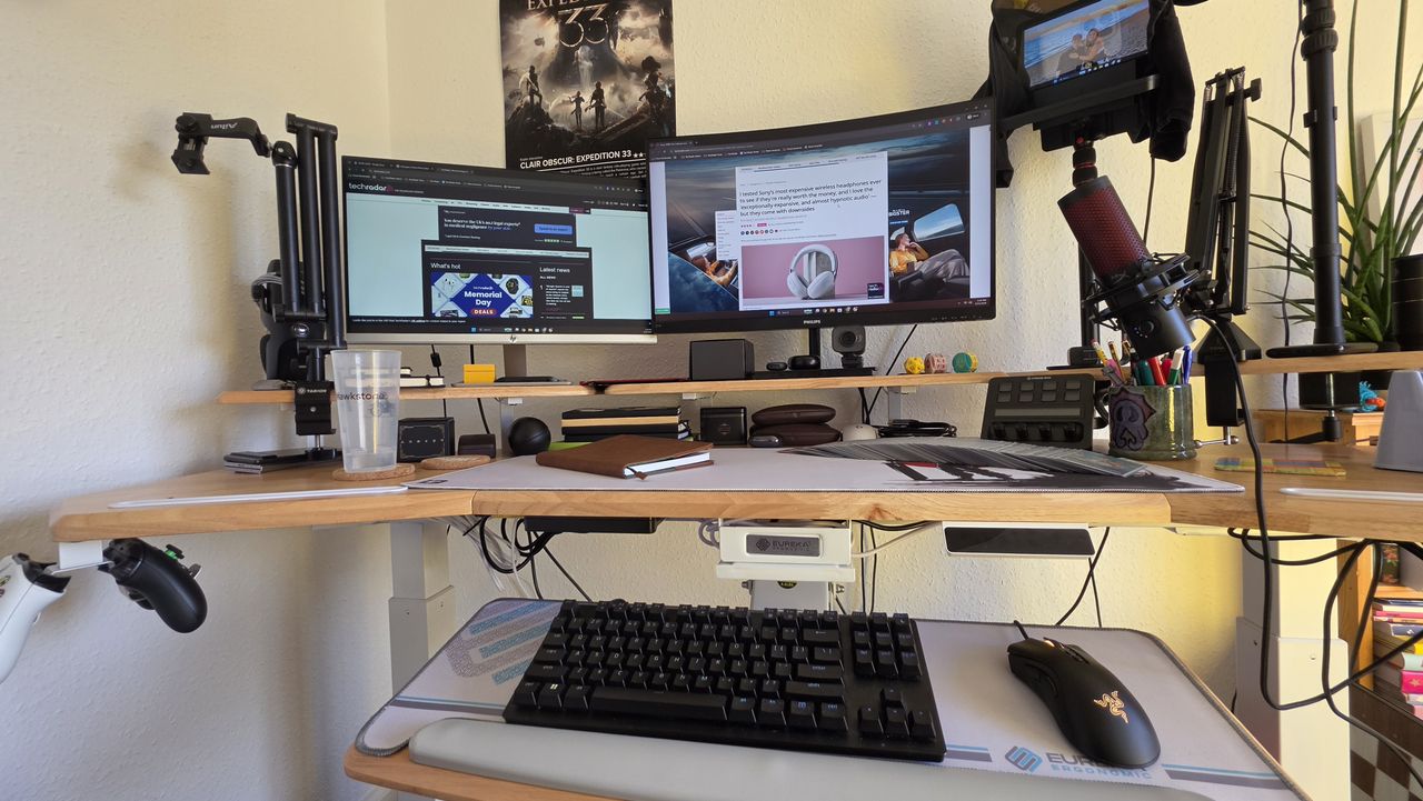 This massive standing desk is everything I need and more — and best of all the Eureka Ergonomic Aero Pro won’t demolish your bank account This massive standing desk is everything I need and more — and best of all the Eureka Ergonomic Aero Pro won’t demolish your bank account
